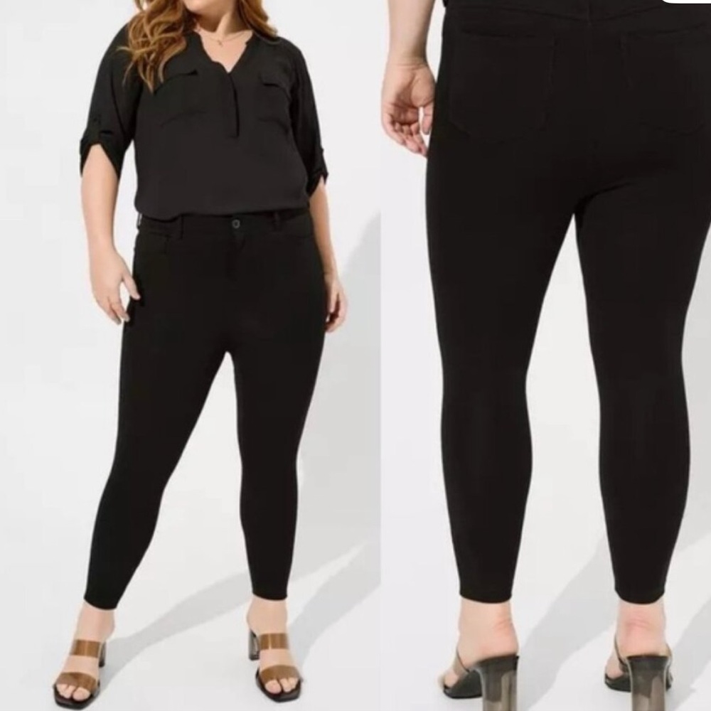 Torrid Bombshell Skinny Ponte Pant Black Sz 22 High Rise Sculpting Stretch